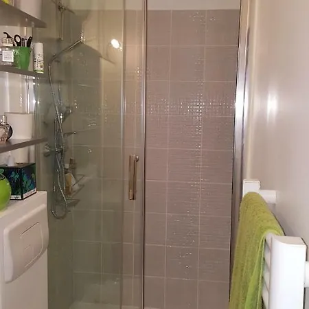 Joli Studio Et Sa Terrasse Proche Montmartre Апартаменты Париж